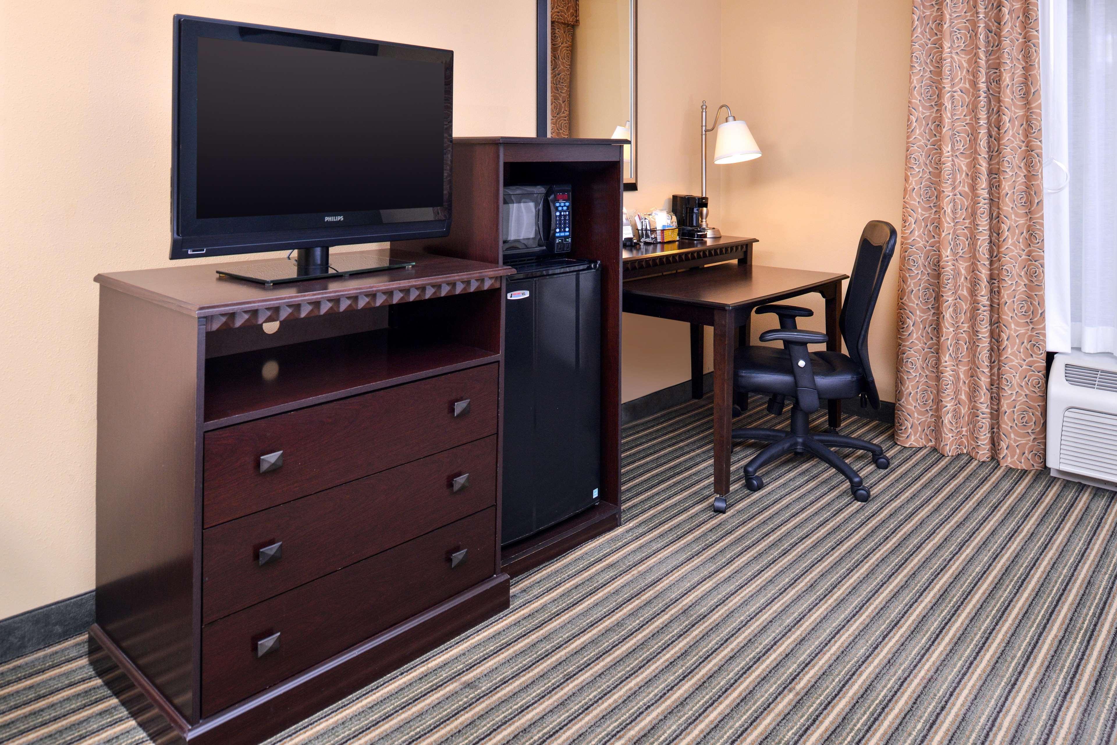 Hampton Inn & Suites Fort Belvoir Alexandria South Ngoại thất bức ảnh