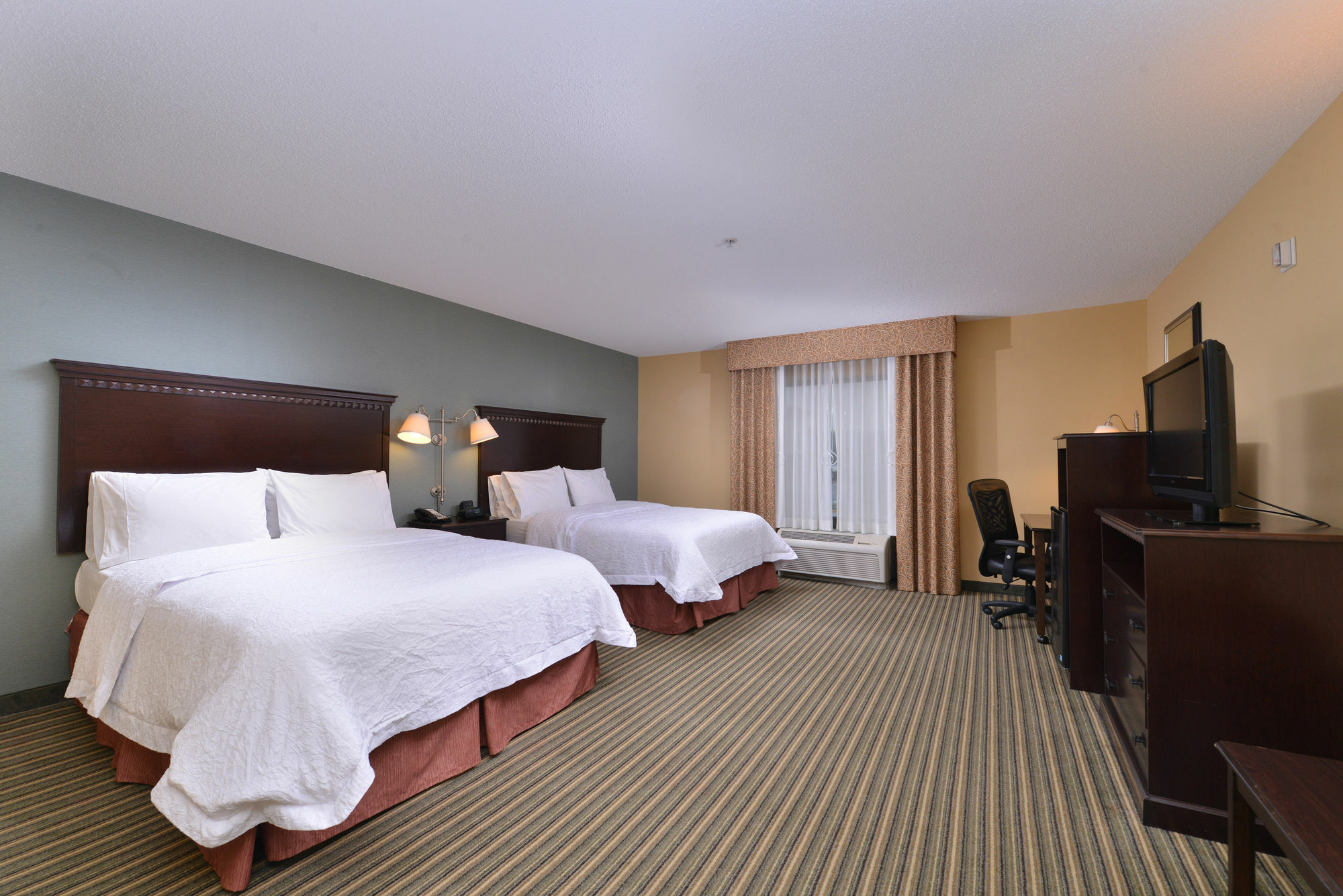 Hampton Inn & Suites Fort Belvoir Alexandria South Ngoại thất bức ảnh